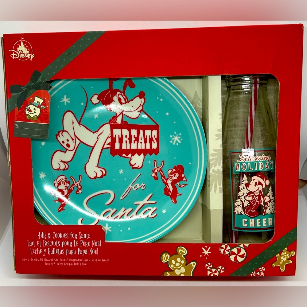 Disney Milk & Cookies for Santa Holiday Cheer Gift Set, NIB.